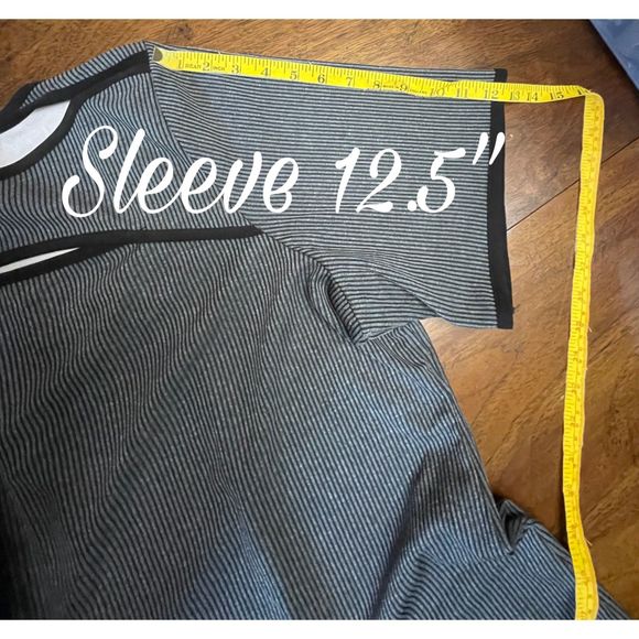 Avenue Women’s Pinstripe Sheath Dress (Size 26/28) - Picture 8 of 9